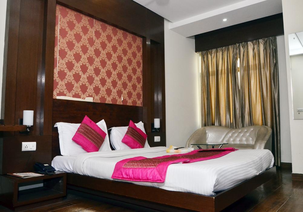 Oyo 18753 Hotel Glance Inn New Delhi Exterior photo